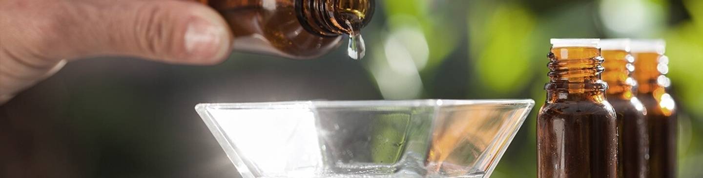 Ätherische Öle mischen – Vorteile & wie Du selbst mischst