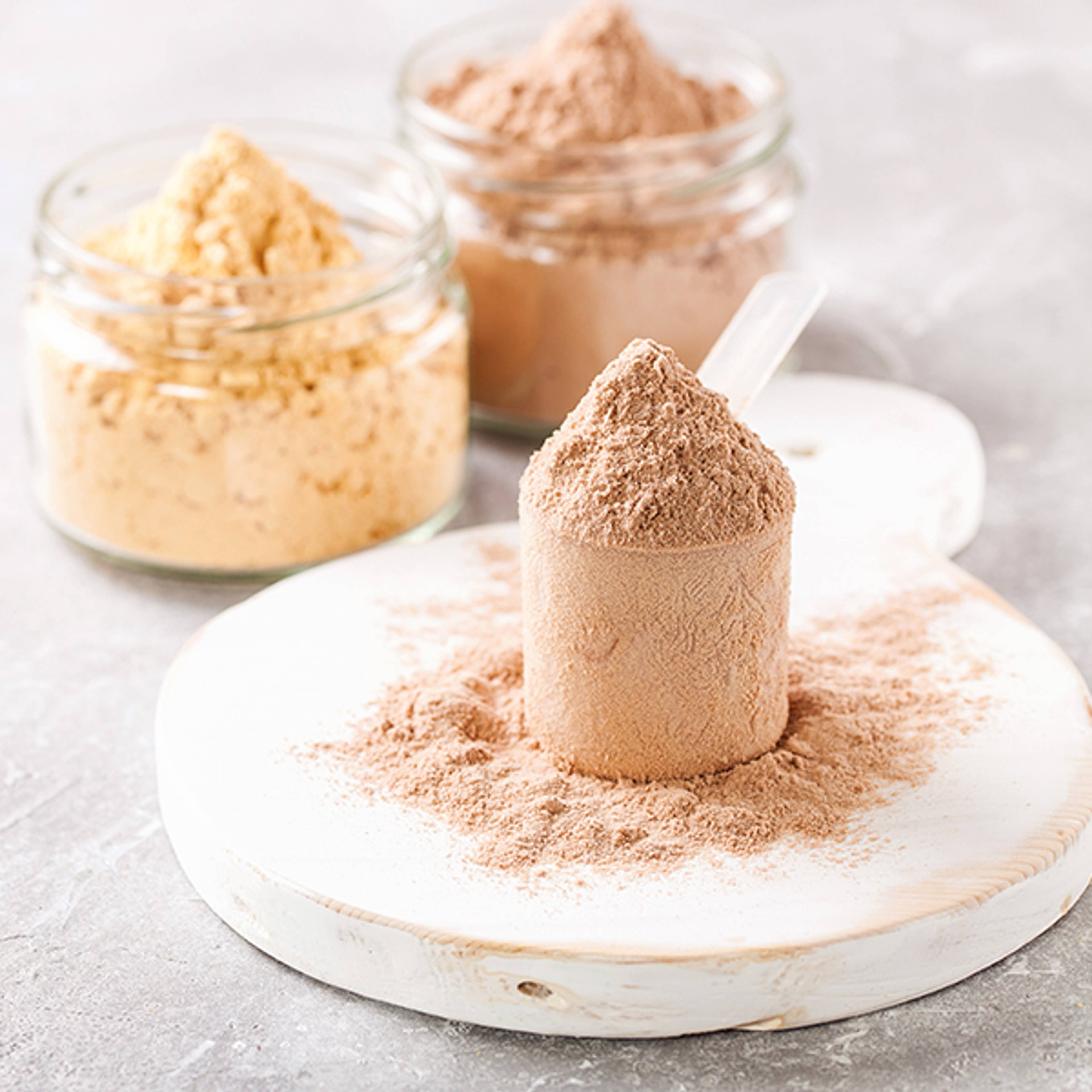 Protein powder for losing weight and building muscles