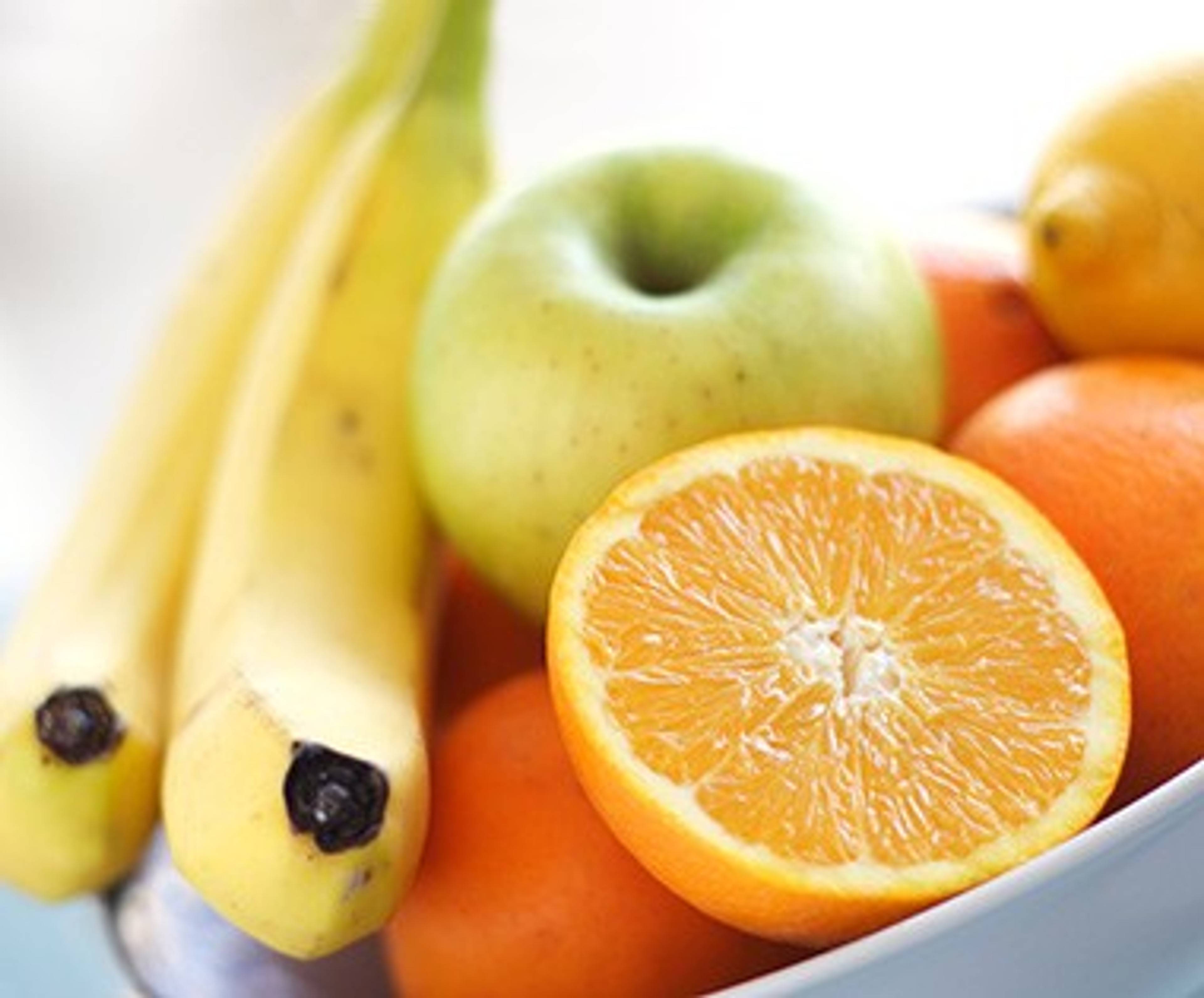 obst-schale-apfel-orange.jpg