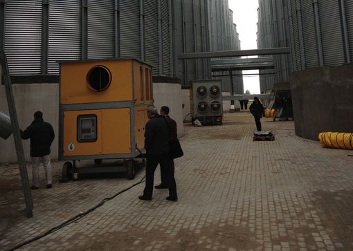 Instalación de refrigeradores de cereal