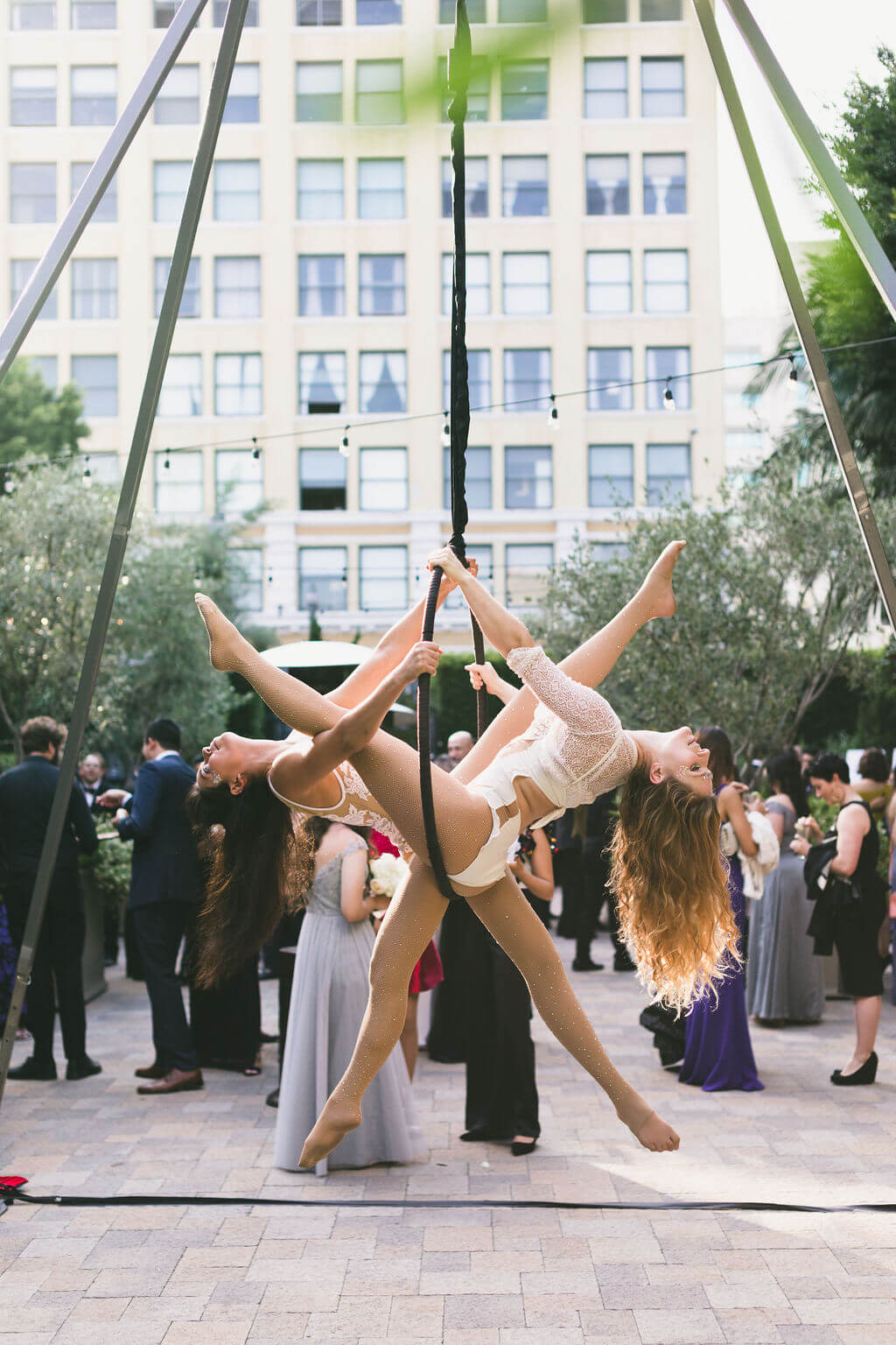 Loren + Douglas’ Spring DTLA Wedding