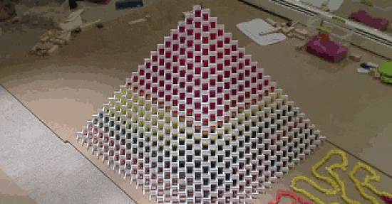 550_snapchat-pyramide