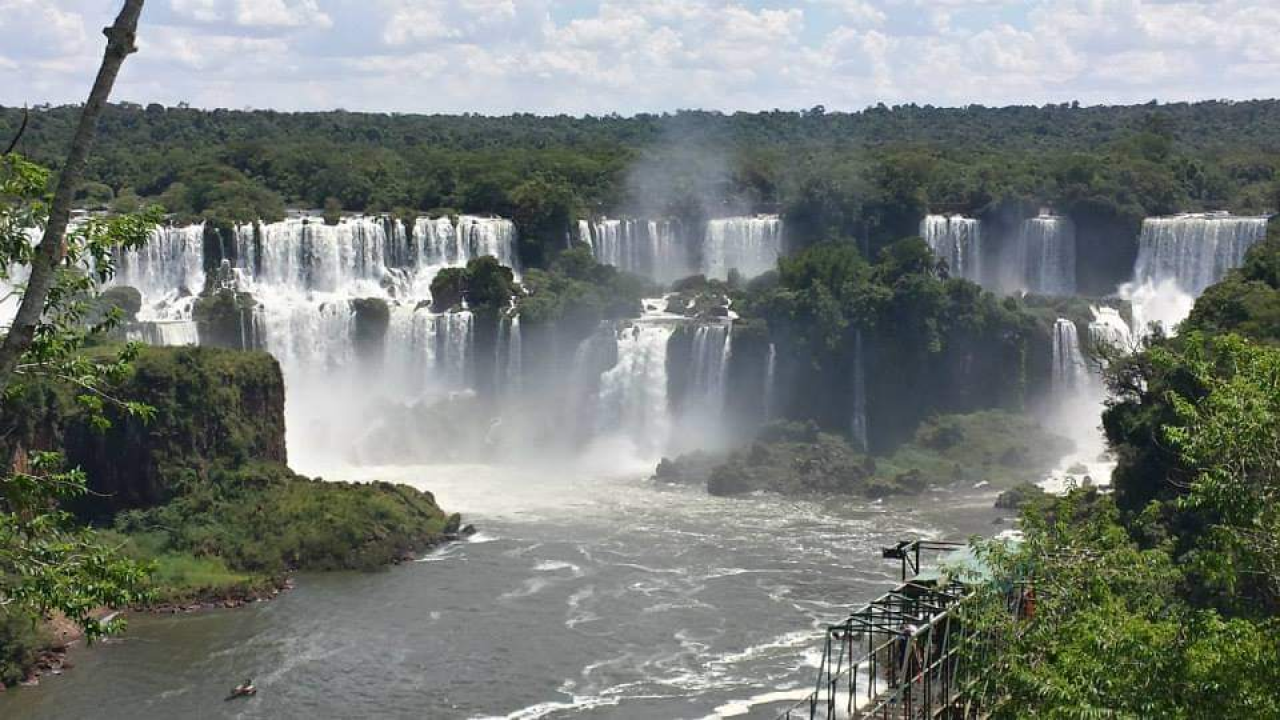 Foz do Iguaçu şelaleleri.