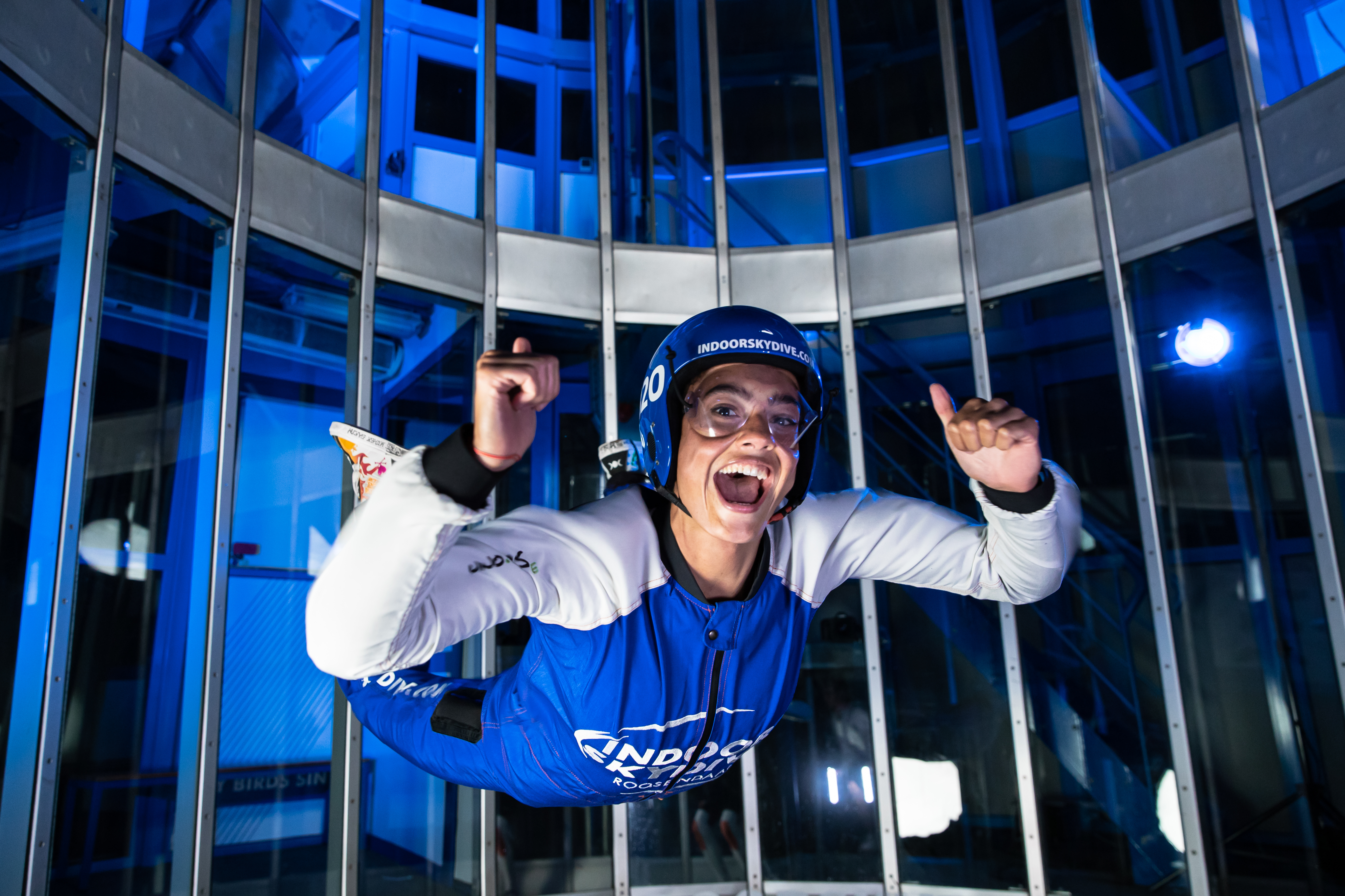 Indoor Skydive Roosendaal volwassenen dagje weg 6 (2).jpg