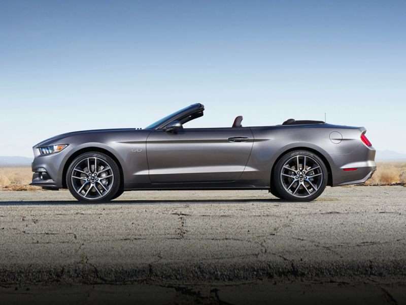 10 Convertibles with the Most Legroom Autobytel