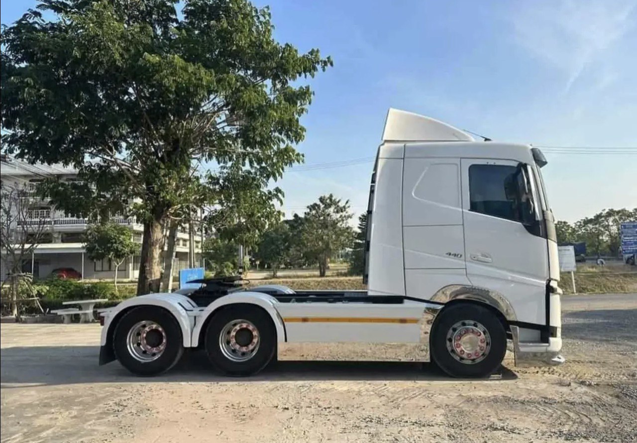 Дополнительное изображение Volvo clr7qe03h0lac0c15xz8xorj3