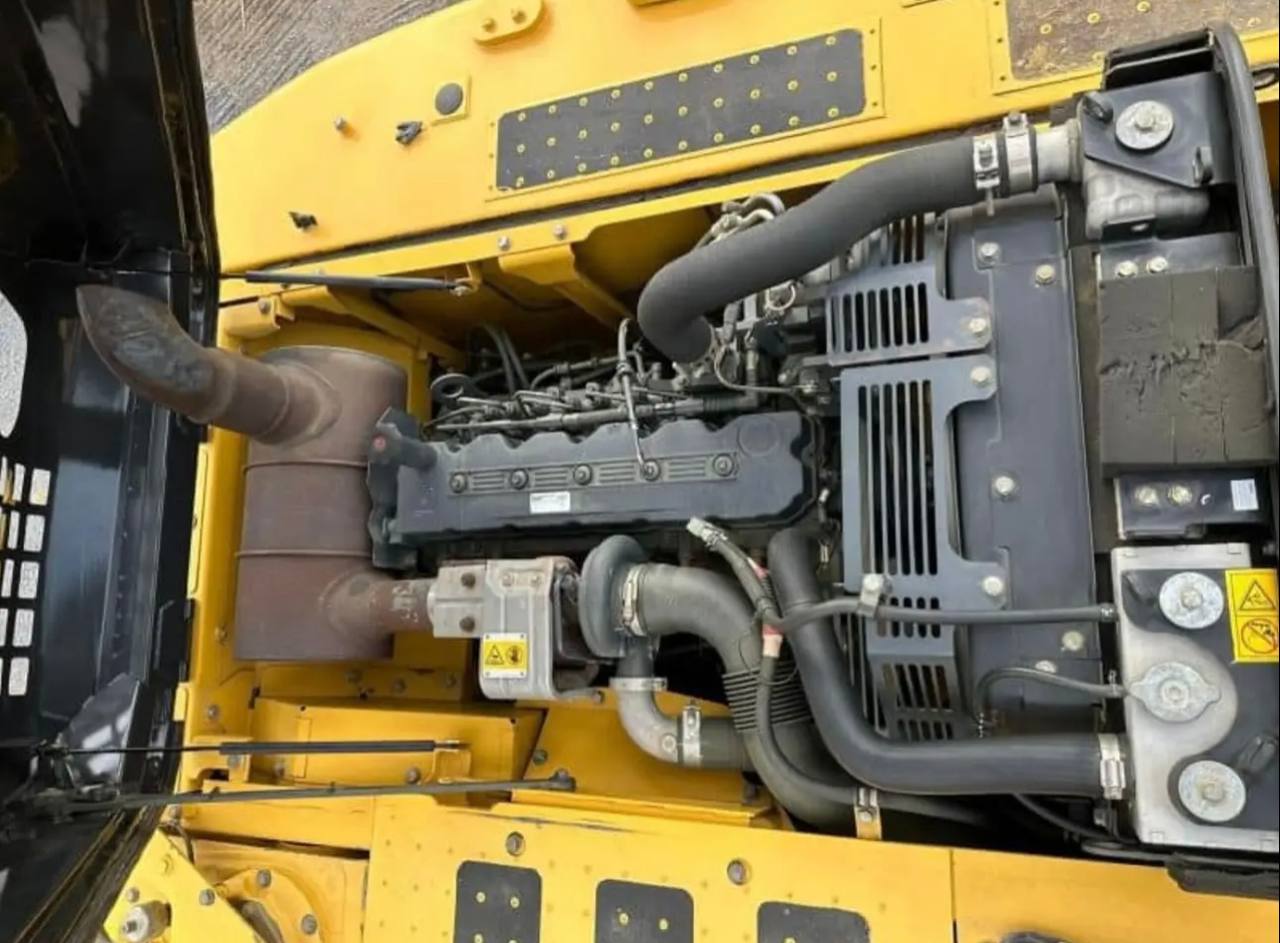 Дополнительное изображение Komatsu PC210-10MO clq20hozn5v7k0b11ltk6flu8