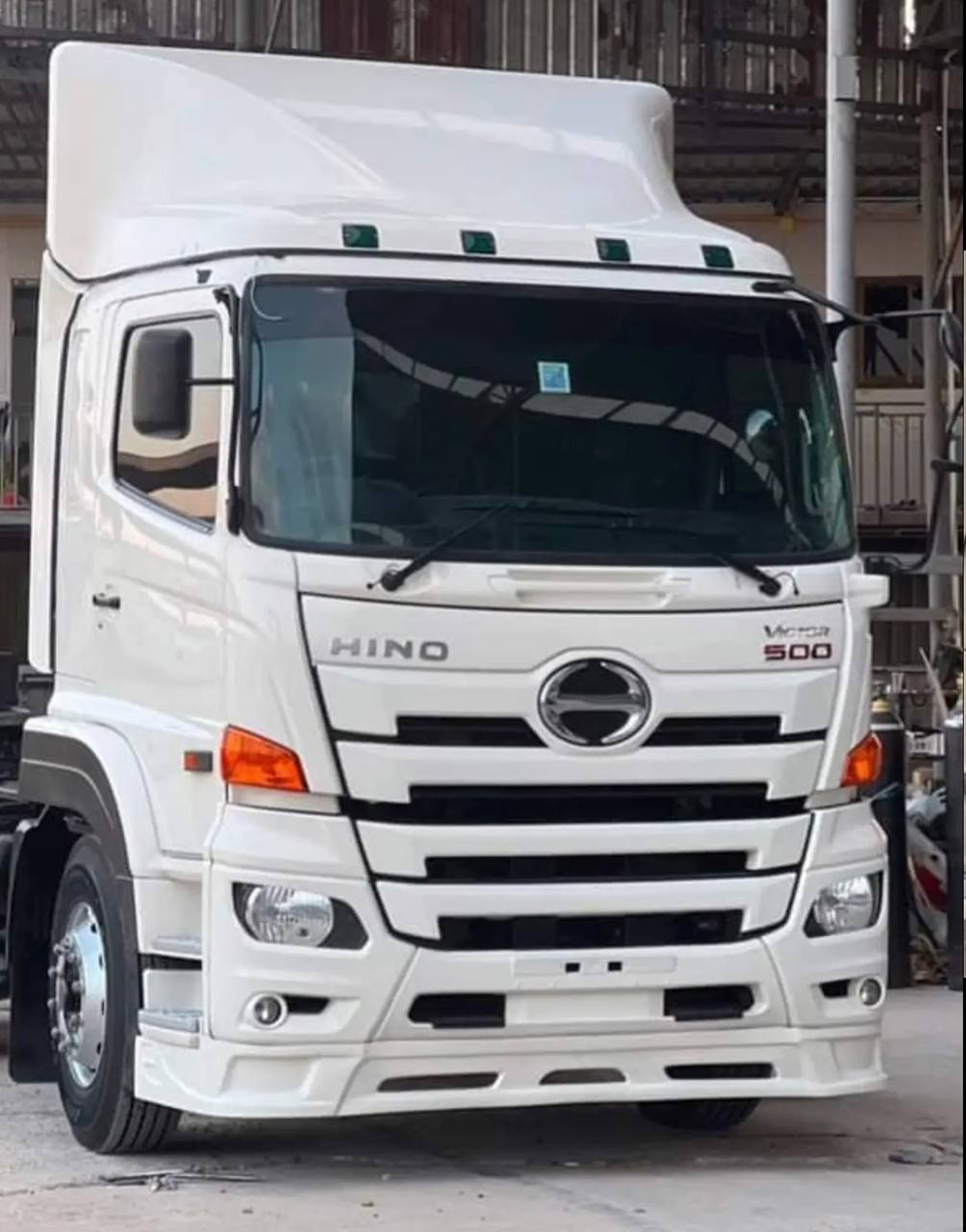 Дополнительное изображение Hino 500 clpyzby4io39b0b0whymih0wl