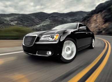 Chrysler 300C AWD is America's Bentley