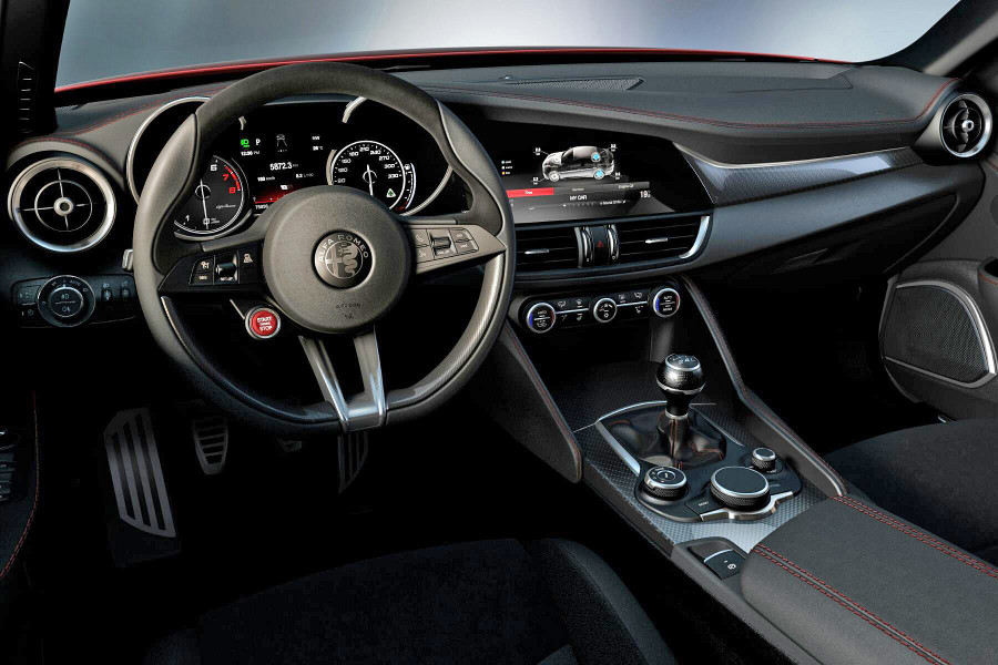 2016 Alfa Romeo Giulia - Interior - Dash and Instrument Cluster ・  Photo by Alfa Romeo