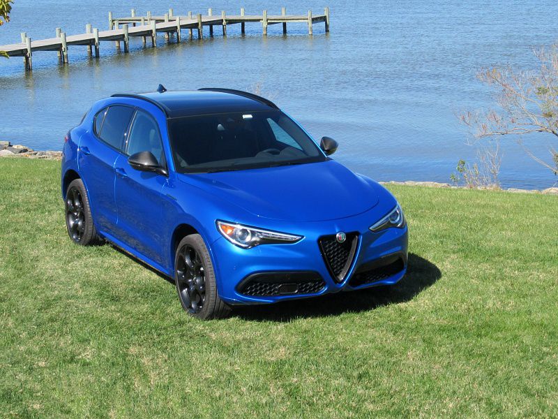 2023 Alfa Romeo Stelvio Review, Pricing, & Pictures