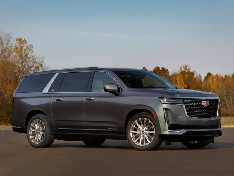 2021 Cadillac Escalade ESV ・  Photo by Cadillac