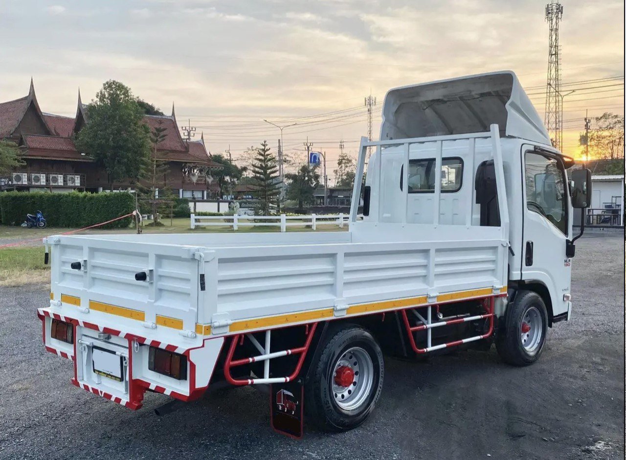 Дополнительное изображение Isuzu NLR 130 2010 clqp1v8kl59pr0bzqd2iq4htq