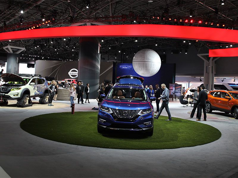 NissanBooth at NYIAS ・  Photo by New York International Auto Show