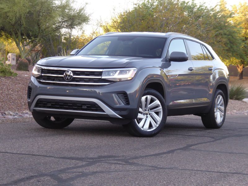 2020 Volkswagen Atlas Cross Sport ・  Photo by Ron Sessions