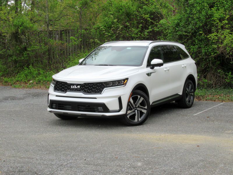 2022 Kia Sorento PHEV 02 