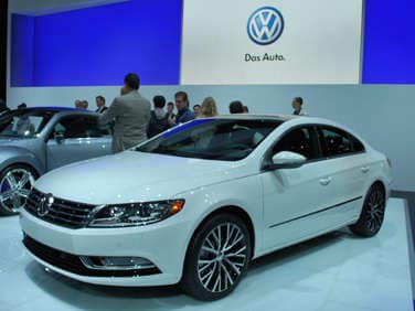 2011 L.A. Auto Show Debut: Updated 2013 Volkswagen CC