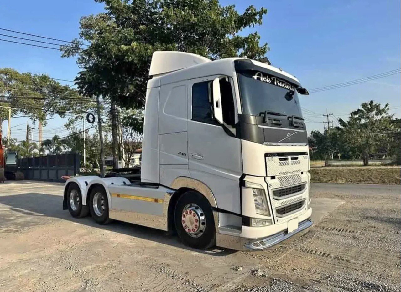 Дополнительное изображение Volvo clr7qe03h0lac0c15xz8xorj3