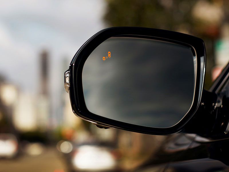 How to Adjust your Car Mirrors