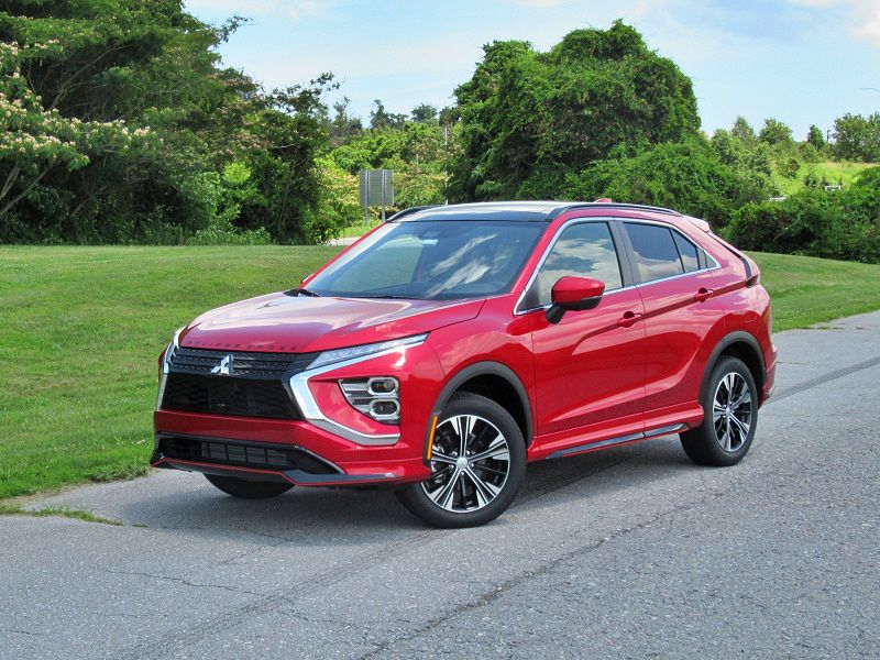 2022 Mitsubishi Eclipse Cross SEL ・  Photo by Brady Holt