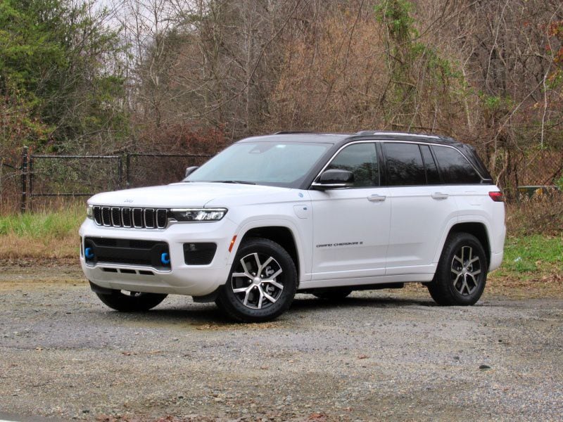 10 Top Jeep Grand Cherokee Competitors