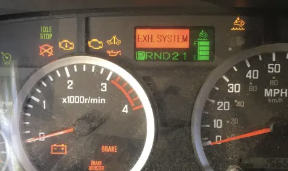 Exhaust Warning Lights Isuzu.png