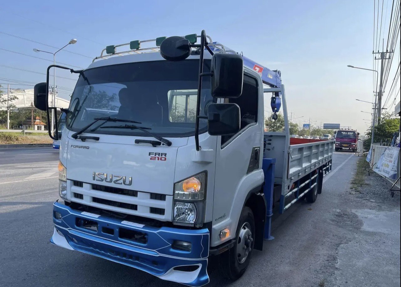 Главное изображение Isuzu FRR210 clrbsyzyplcpf0b15ykeig5bm