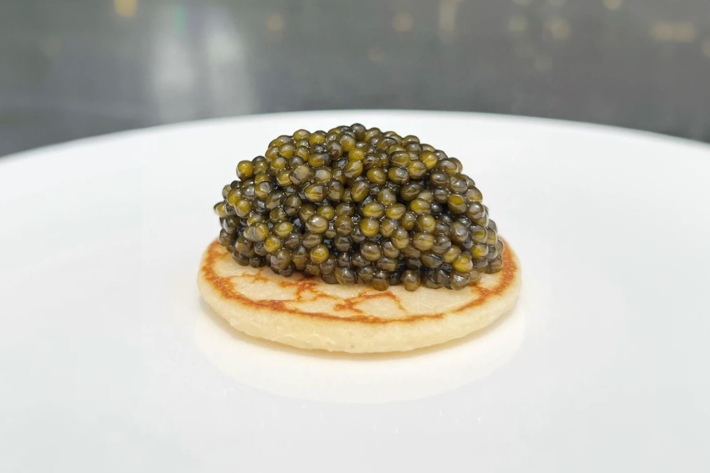 Gourmet Indulgence: Caviar Sensory Journey