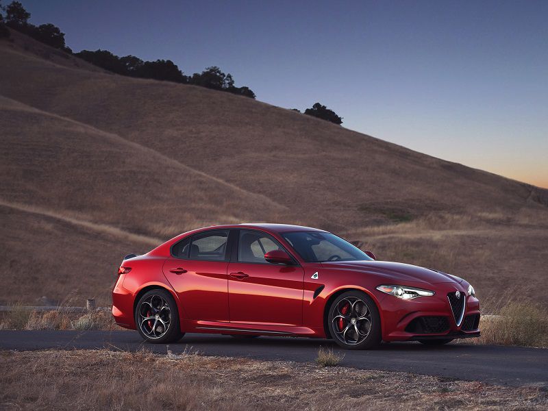 2017 Alfa Romeo Giulia Quadrifoglio front three quarter ・  Photo by Fiat Chrysler Automobiles 