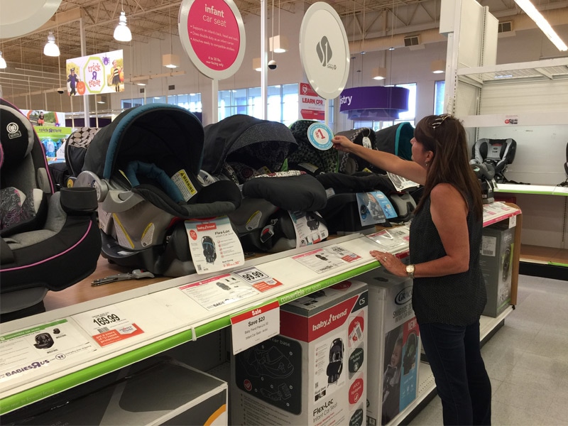 Woman_car_seat_shopping 