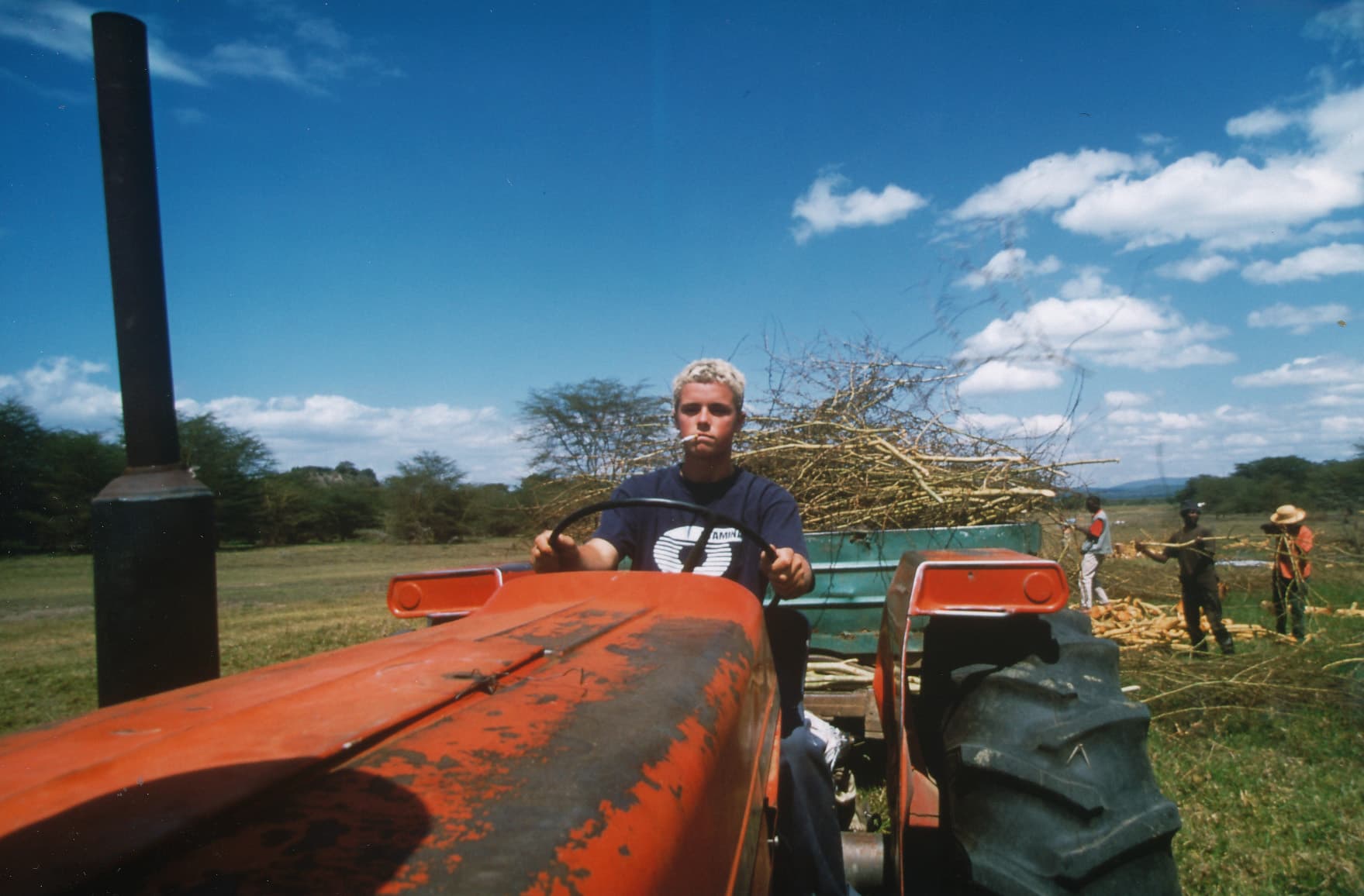 working-the-crops-in-kenya.jpg