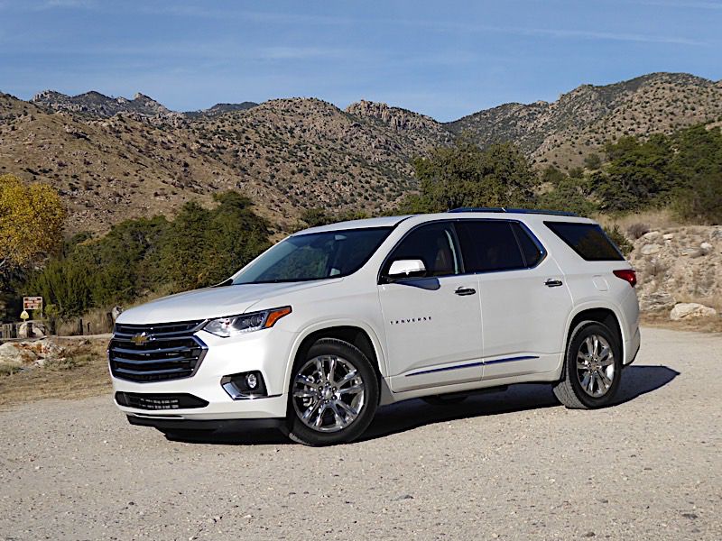 2019 Chevy Traverse hero ・  Photo by Ron Sessions