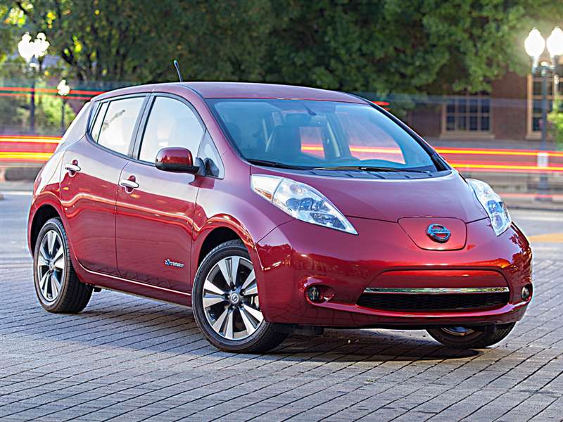 2014 Nissan Leaf.jpg