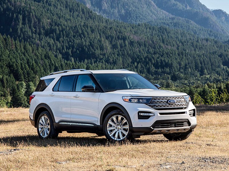 2020 Ford Explorer Limited ・  Photo by Ford 