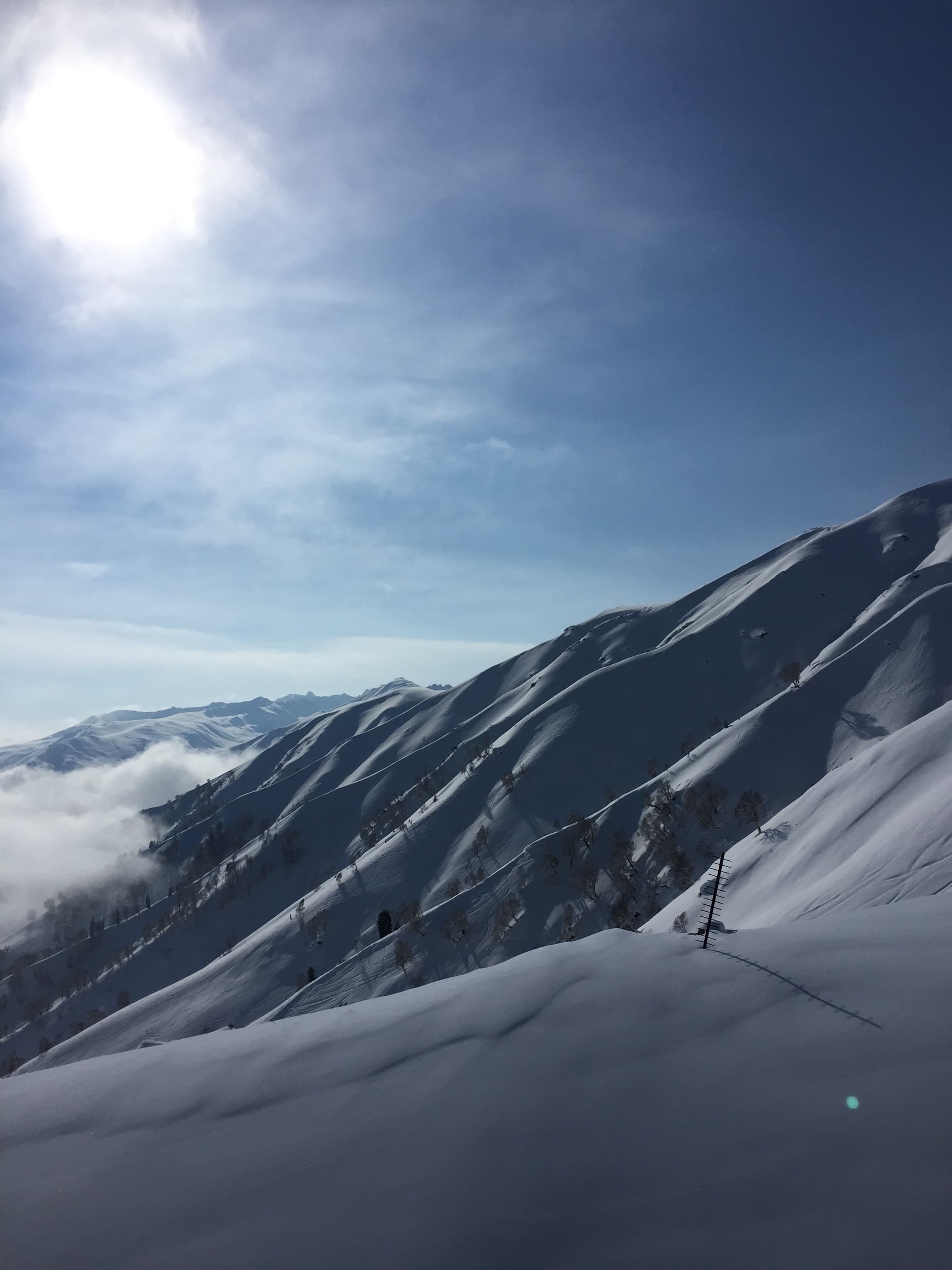 skiing-kashmir.jpg