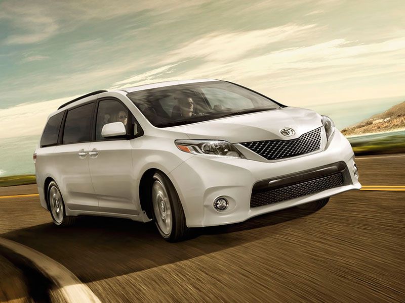 2016 toyota best sale sienna minivan