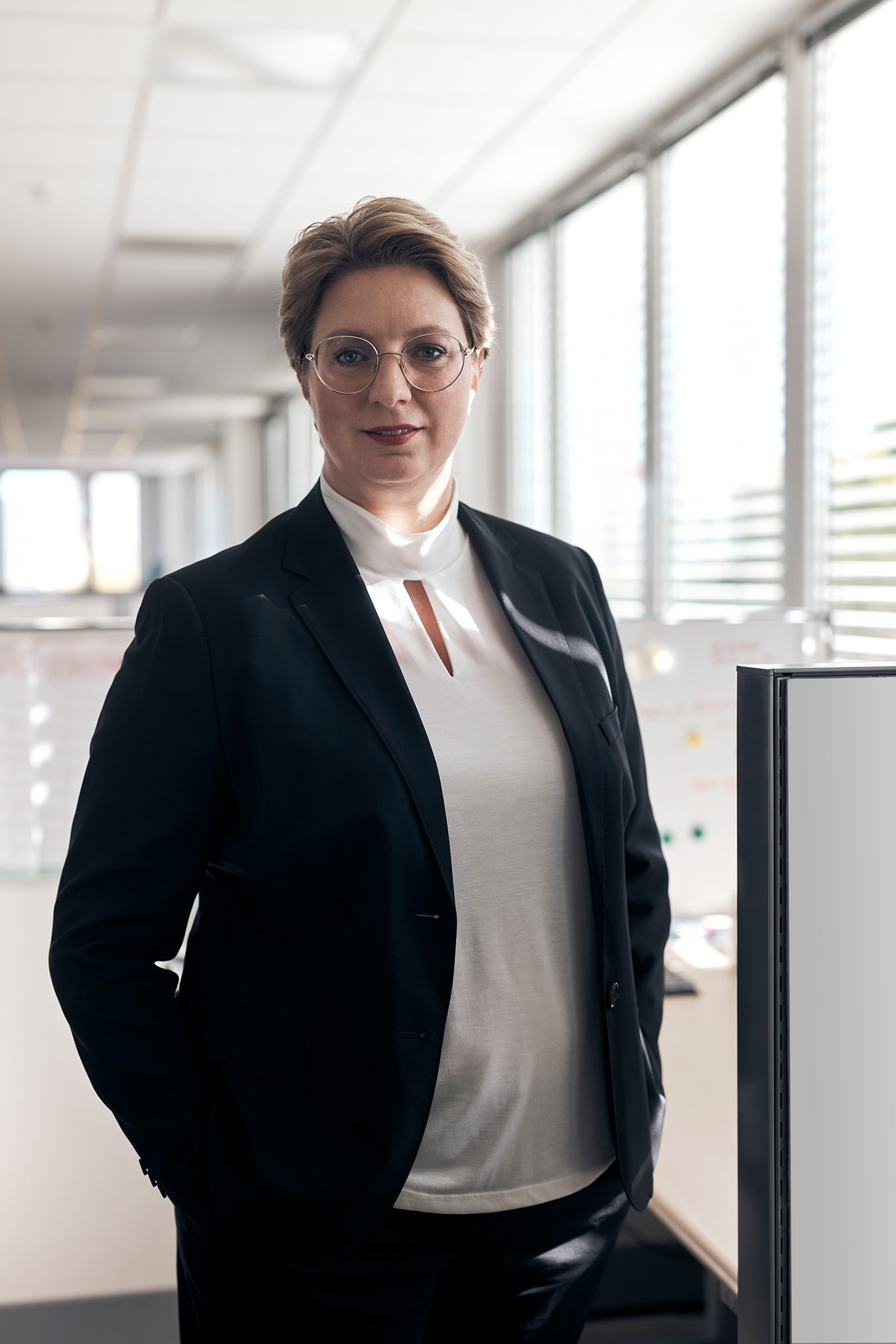 Corporate portrait shoot with Sonja Pierer at Intel Germany