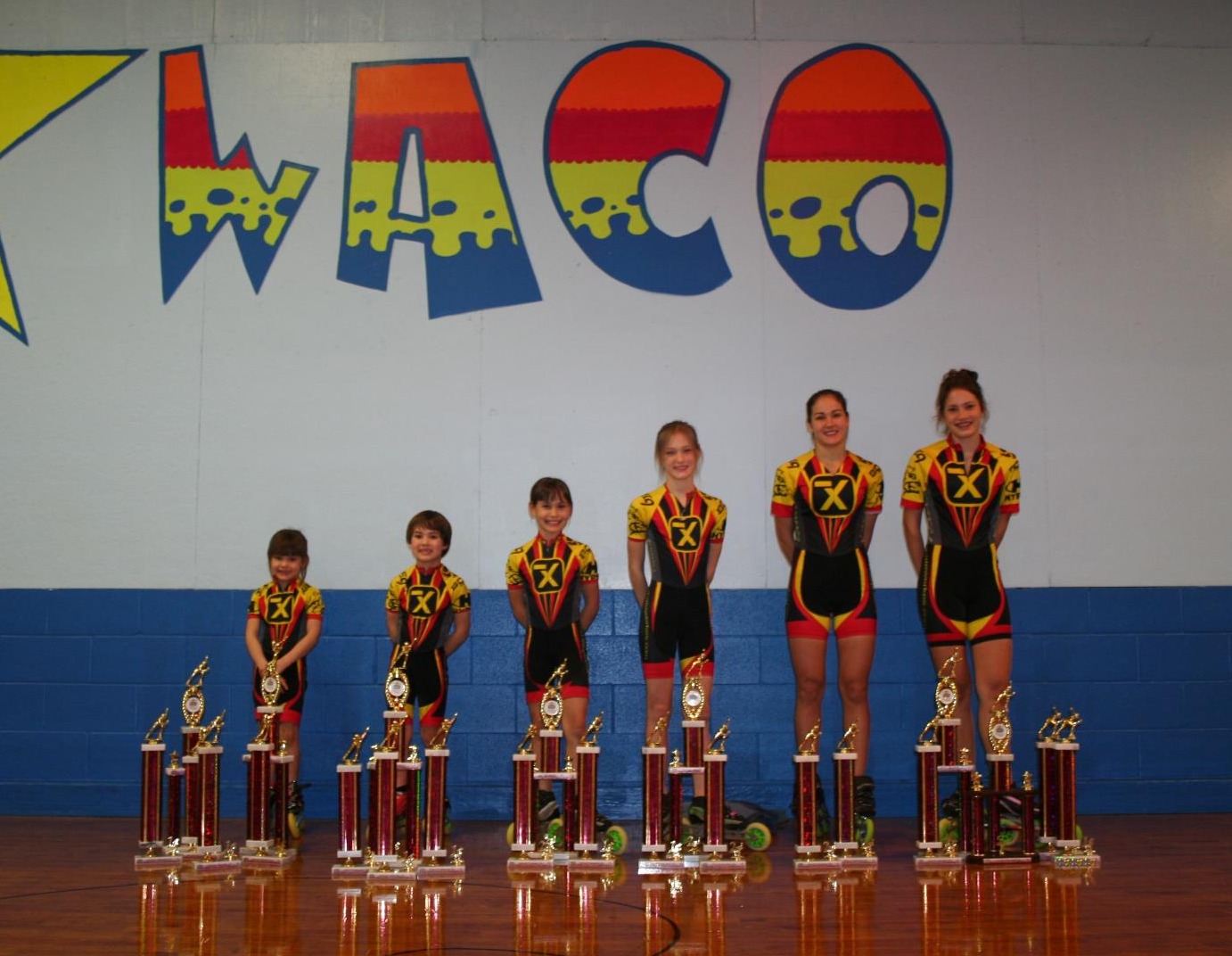 2007 Waco, TX. Team award picture after indoor event. 