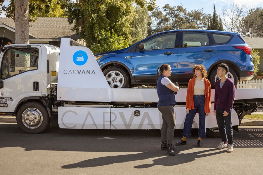 Carvana-delivery-truck.jpg