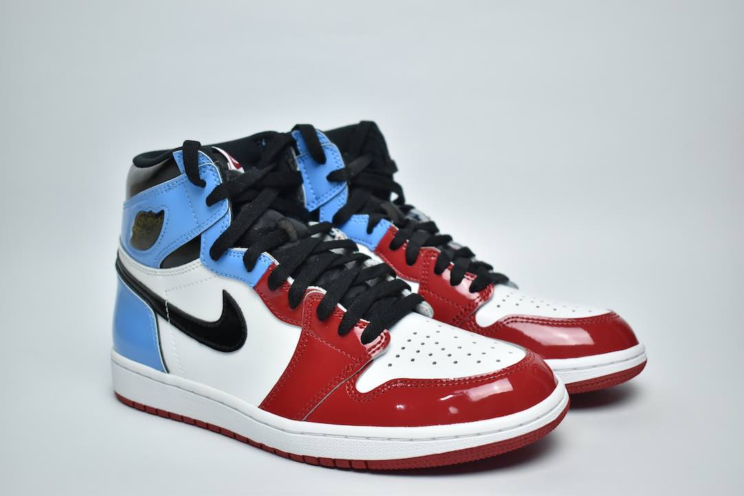 Jordan 1 Retro High Fearless UNC Chicago