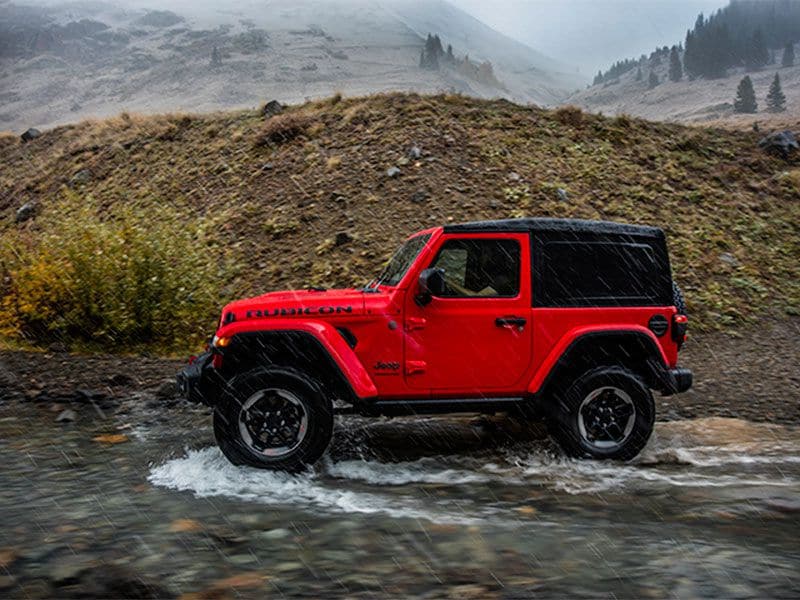 2018 Jeep Wrangler profile ・  Photo by Fiat Chrysler Automobiles 