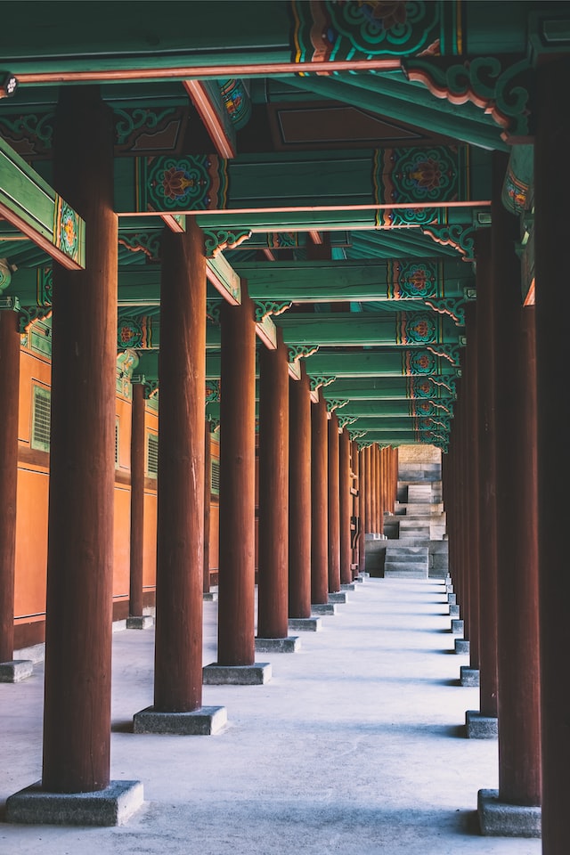 The history and cultural importance of the Korean temple