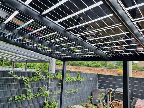 Solarcarport / Solarterrasse