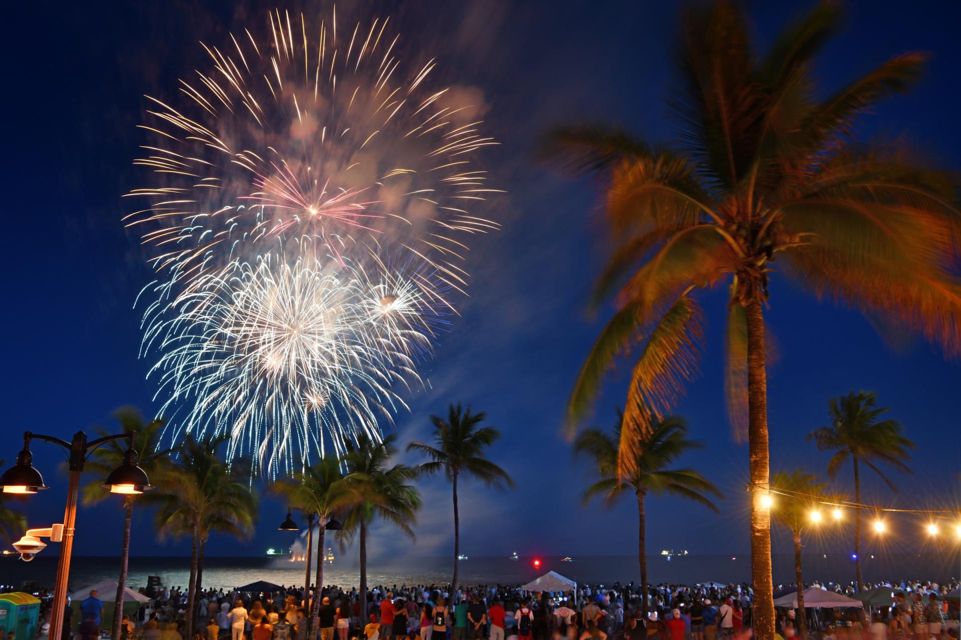 Miami 4th of July 2024 Events Guide Parades, Fireworks, Cruises & More