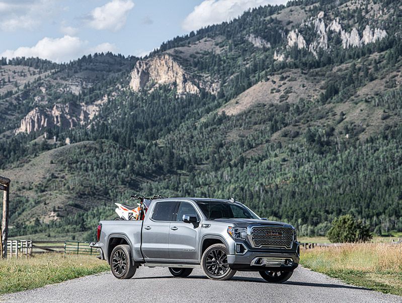 2020 GMC Sierra 1500 diesel front three quarter hero ・  Photo by General Motors