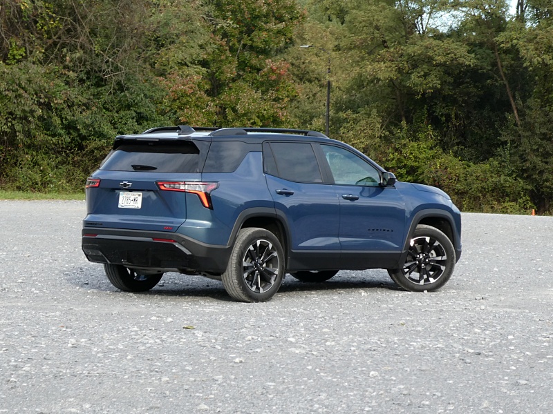 2025 Chevrolet Equinox RS ・  Photo by Brady Holt