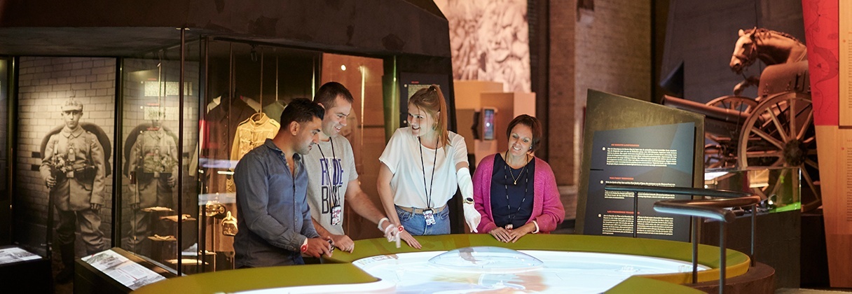 Bezoek het In Flanders Fields Museum en beklim de Belforttoren