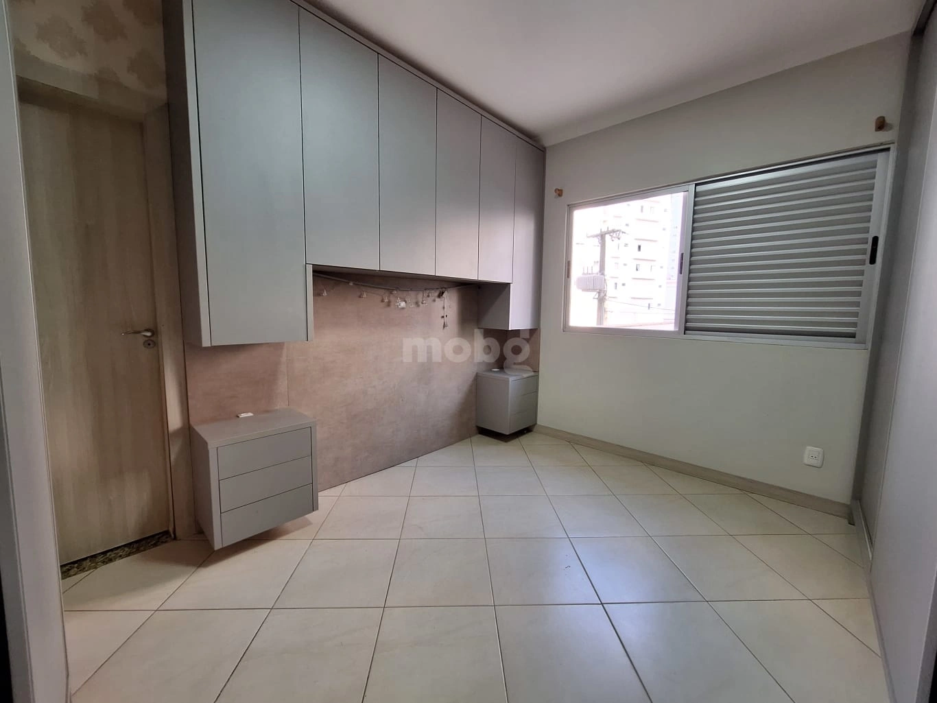 Apartamento para alugar com 3 quartos