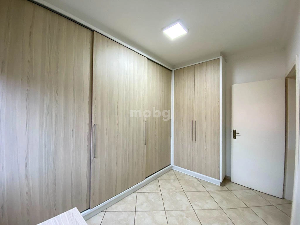 Apartamento para alugar com 2 quartos