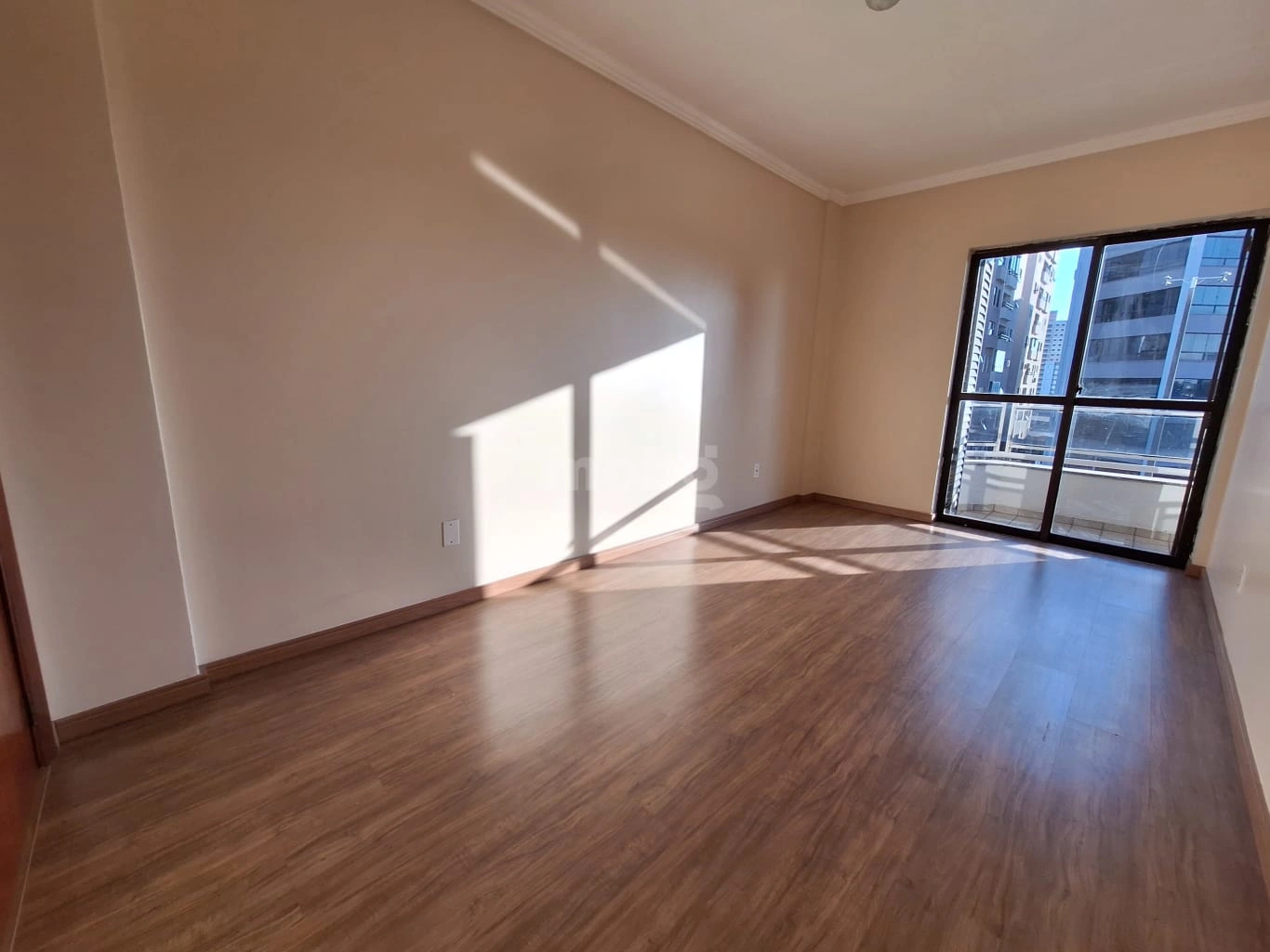 Apartamento para alugar com 3 quartos